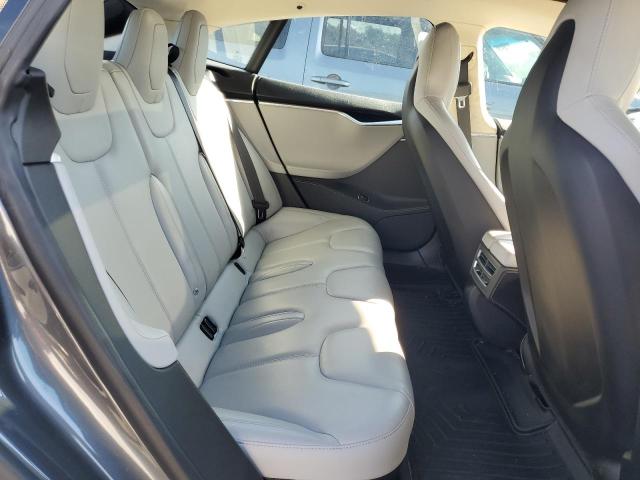 Photo 10 from auction – 2015 TESLA MODEL S 85 with VIN 5YJSA1H20FFP73465