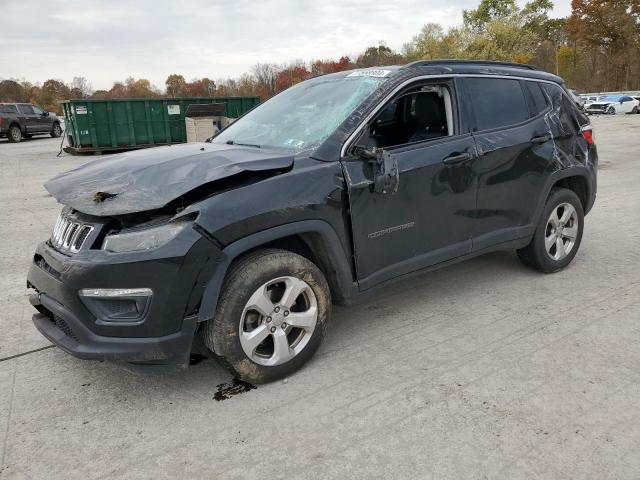 JEEP COMPASS LA 2019 with VIN 3C4NJDBB5KT776543 - Photo from auction