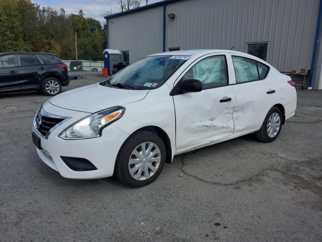 NISSAN VERSA S 2015 with VIN 3N1CN7AP7FL952267 - Photo from auction