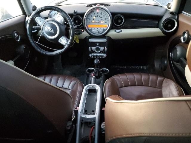 Zdjęcie 8 z aukcji – 2010 MINI COOPER CLU z VIN WMWML3C57ATX39204