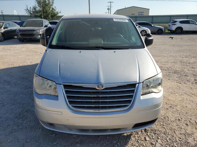 Photo 5 from auction – 2010 CHRYSLER TOWN & COU with VIN 2A4RR2D12AR392623
