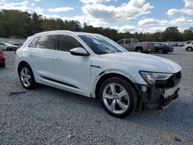 Photo 4 from auction – 2019 AUDI E-TRON PRE with VIN WA1LAAGE7KB017610