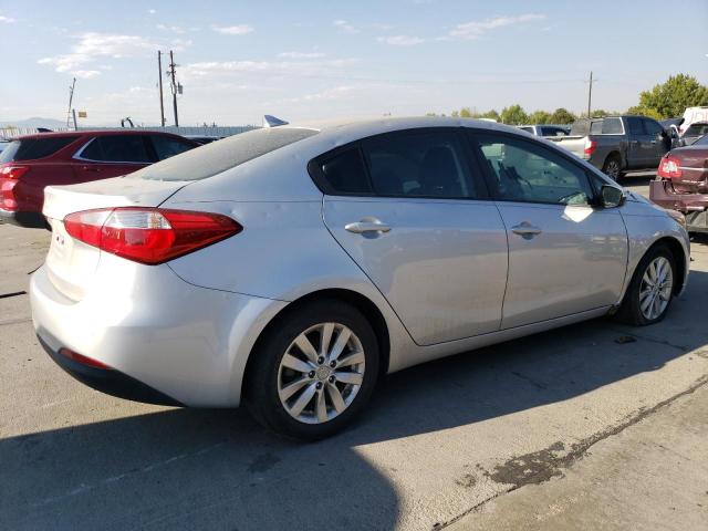 Photo 3 from auction – 2016 KIA FORTE LX with VIN KNAFX4A63G5604944