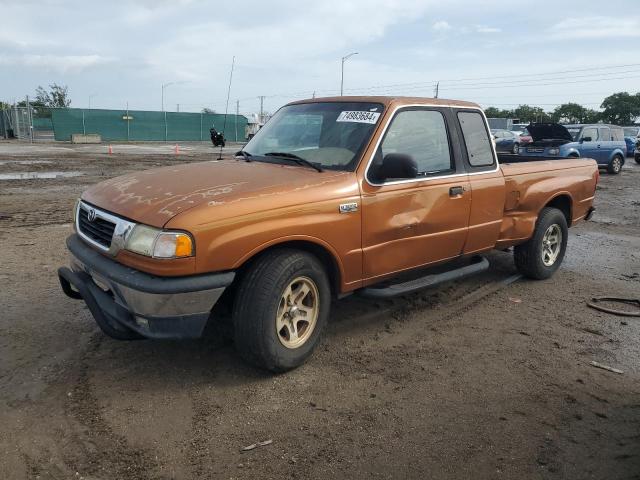 MAZDA B3000 TROY 2000 with VIN 4F4YR16V8YTM01458 - Photo from auction