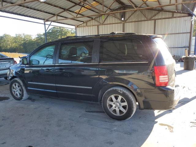Photo 2 from auction – 2010 CHRYSLER TOWN & COU with VIN 2A4RR5D19AR285490