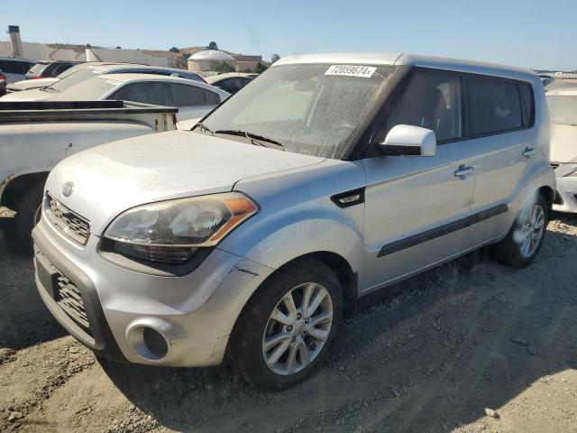 KIA SOUL 2013 with VIN KNDJT2A50D7526546 - Photo from auction