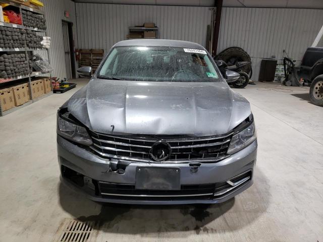 Photo 5 from auction – 2016 VOLKSWAGEN PASSAT S with VIN 1VWAT7A30GC044602