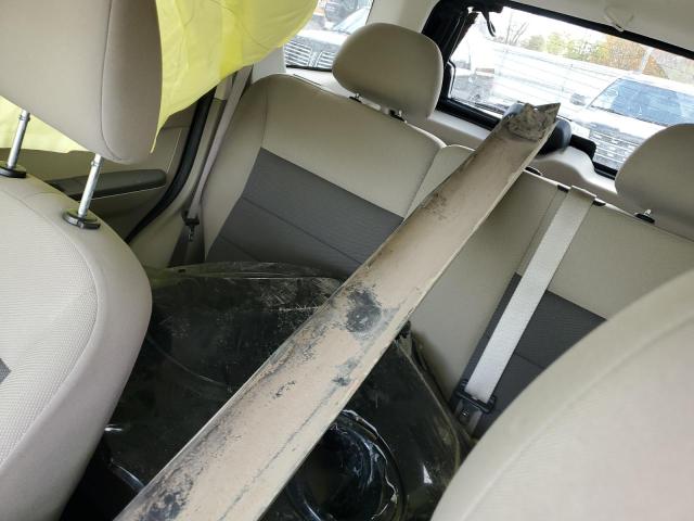 Photo 10 from auction – 2008 FORD ESCAPE XLT with VIN 1FMCU93118KC32516