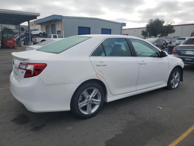 Photo 3 from auction – 2014 TOYOTA CAMRY L with VIN 4T1BF1FK1EU767020