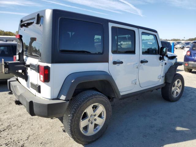 Zdjęcie 3 z aukcji – 2015 JEEP WRANGLER U z VIN 1C4BJWFG7FL702871