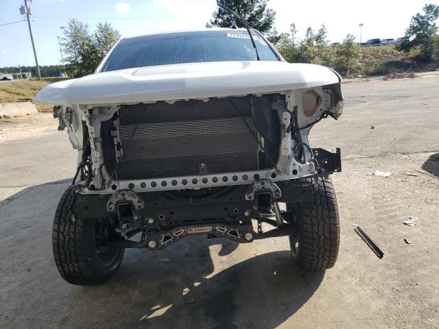 Photo 5 from auction – 2022 CHEVROLET SILVERADO with VIN 3GCUYEED0NG114148