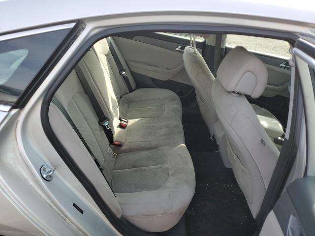Photo 10 from auction – 2017 HYUNDAI SONATA SE with VIN 5NPE24AF1HH513282