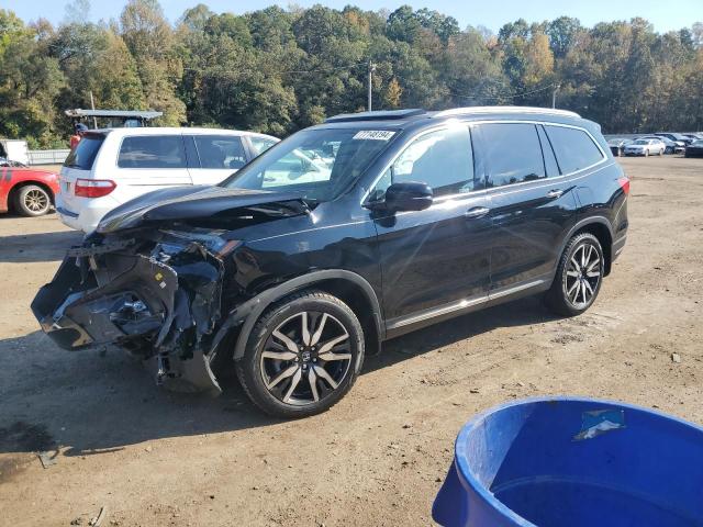Photo 1 from auction – 2021 HONDA PILOT TOUR with VIN 5FNYF5H65MB013423