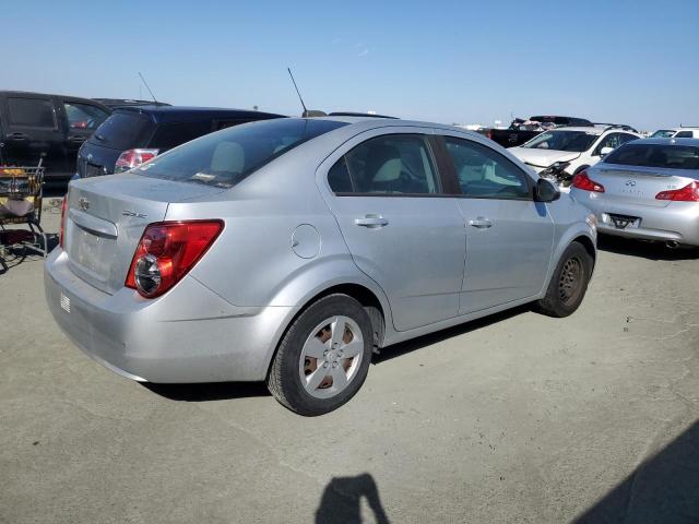 Photo 3 from auction – 2015 CHEVROLET SONIC LS with VIN 1G1JA5SG1F4133739