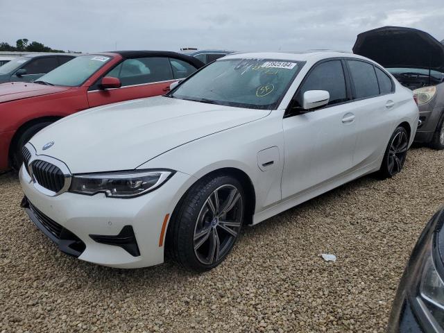 BMW 330E 2022 with VIN 3MW5P7J09N8C51540 - Photo from auction