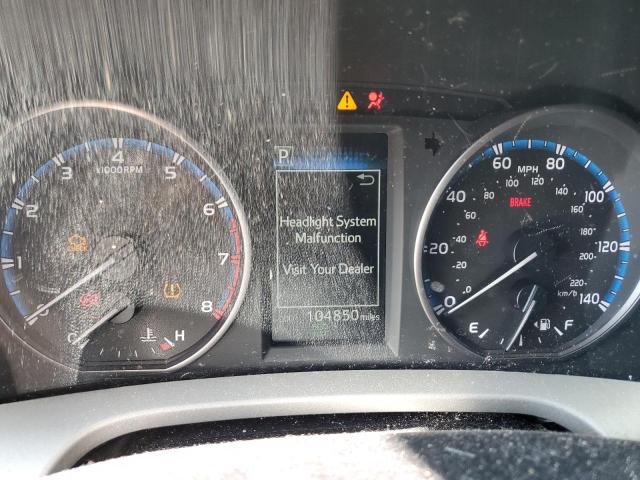 Photo 9 from auction – 2017 TOYOTA RAV4 XLE with VIN 2T3RFREV6HW610832