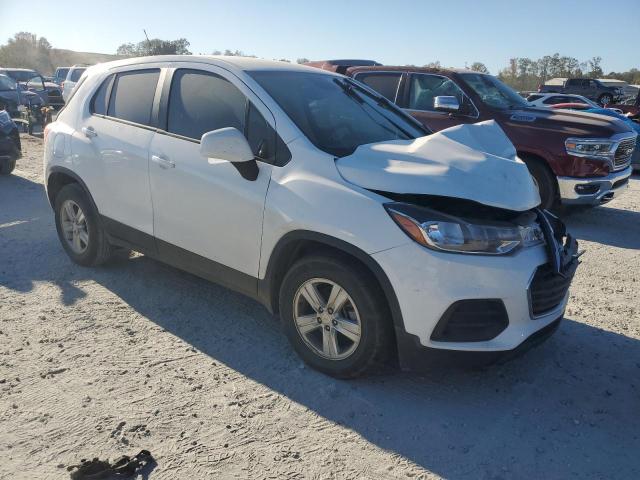 Photo 4 from auction – 2020 CHEVROLET TRAX LS with VIN 3GNCJKSB3LL130986