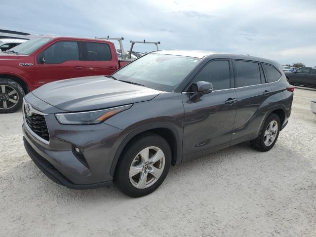 TOYOTA HIGHLANDER 2022 with VIN 5TDZARAH7NS516552 - Photo from auction