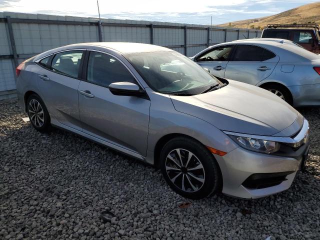 Photo 4 from auction – 2016 HONDA CIVIC LX with VIN 2HGFC2F55GH527832