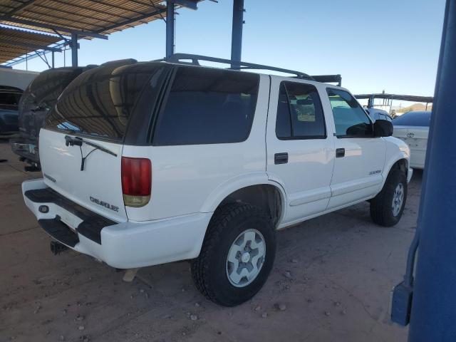 Photo 3 from auction – 2003 CHEVROLET BLAZER with VIN 1GNDT13X63K170628