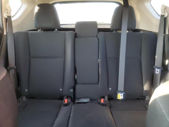 Photo 10 from auction – 2017 TOYOTA RAV4 LE with VIN 2T3BFREV0HW693174