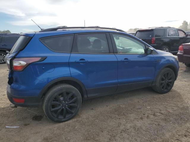 Photo 3 from auction – 2017 FORD ESCAPE SE with VIN 1FMCU9G91HUD00589