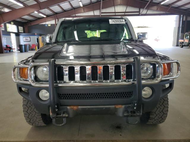 Photo 5 from auction – 2006 HUMMER H3 with VIN 5GTDN136568284267