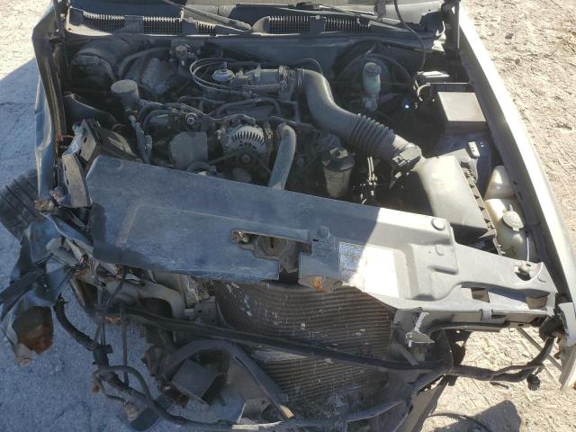 Photo 11 from auction – 2001 MERCURY GRAND MARQ with VIN 2MEFM74W21X620274