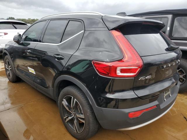 Photo 2 from auction – 2023 VOLVO XC40 PLUS with VIN YV4L12UE5P2042610