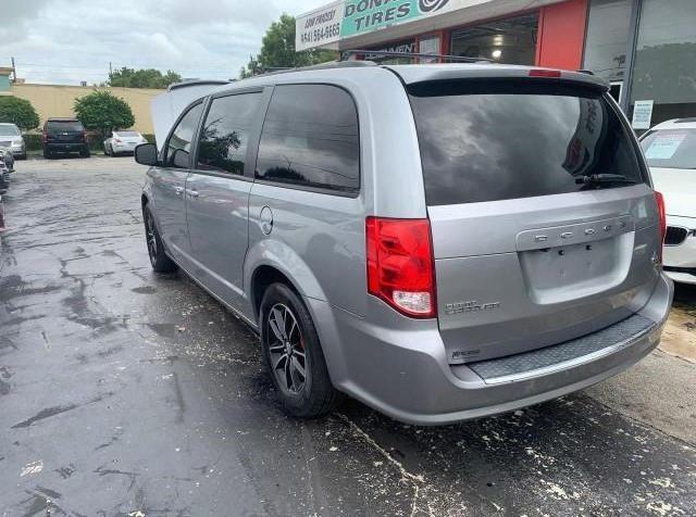 Photo 3 from auction – 2019 DODGE GRAND CARA with VIN 2C4RDGEG1KR563044