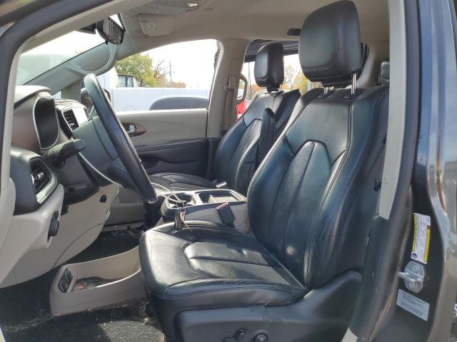 Photo 7 from auction – 2017 CHRYSLER PACIFICA T with VIN 2C4RC1BG8HR598676