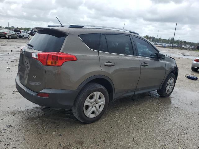 Photo 3 from auction – 2015 TOYOTA RAV4 LE with VIN JTMZFREV0FD055791