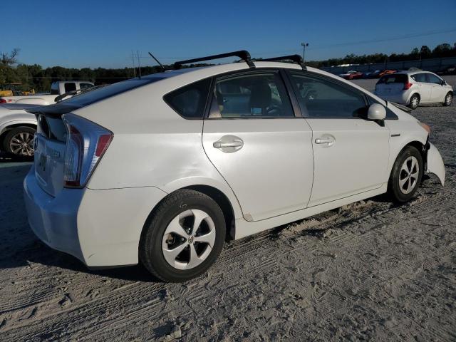 Photo 3 from auction – 2013 TOYOTA PRIUS with VIN JTDKN3DU7D5647500