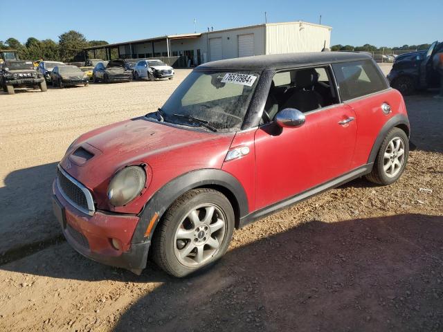 MINI COOPER S 2010 with VIN WMWMF7C56ATZ74224 - Photo from auction