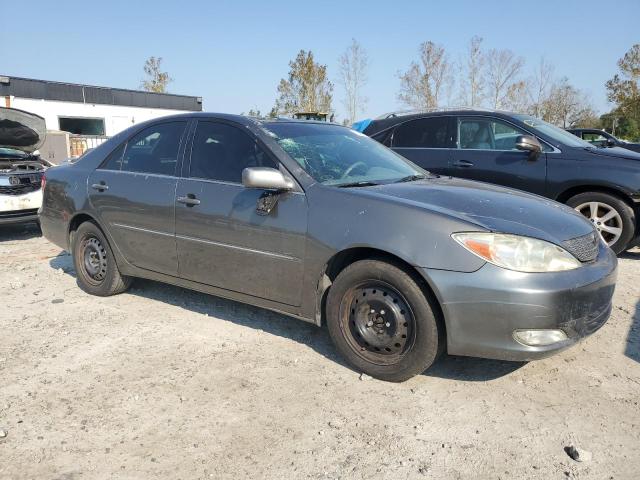 Photo 4 from auction – 2002 TOYOTA CAMRY LE with VIN 4T1BE32K52U553504