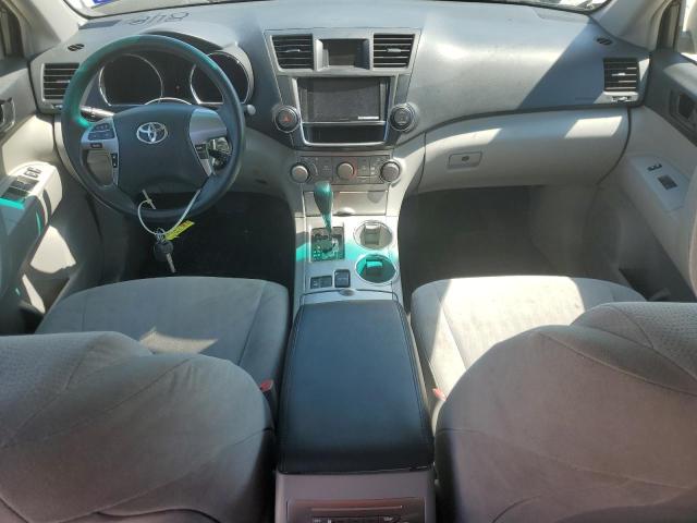 Photo 8 from auction – 2013 TOYOTA HIGHLANDER with VIN 5TDBK3EH2DS207141