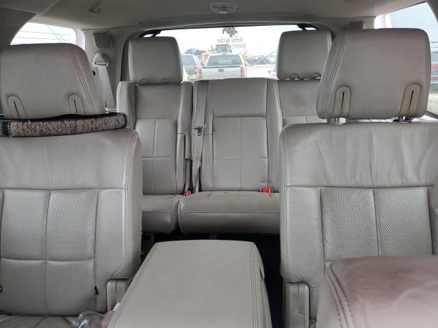 Photo 10 from auction – 2011 LINCOLN NAVIGATOR with VIN 5LMJJ2H58BEJ09172