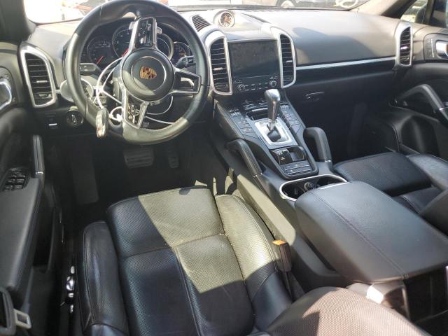 Снимка 8 от търг – 2017 PORSCHE CAYENNE с VIN WP1AA2A27HKA85091