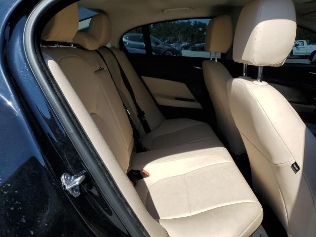 Photo 10 from auction – 2018 JAGUAR XE with VIN SAJAR4FX1JCP34265