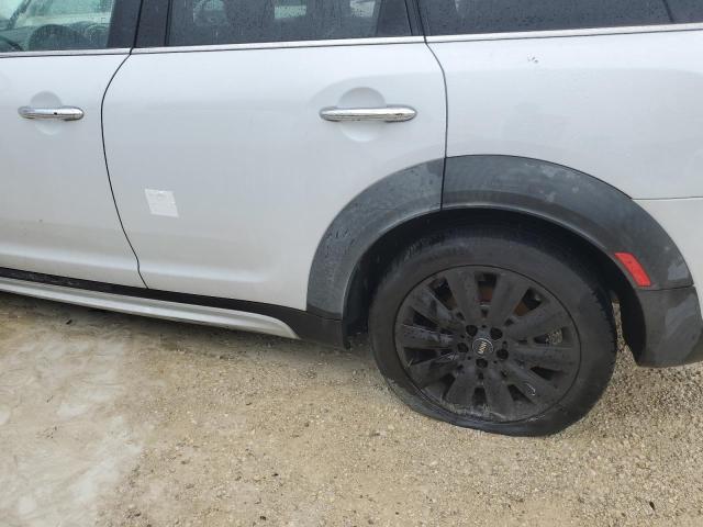 Photo 13 from auction – 2017 MINI COOPER S C with VIN WMZYT3C34H3D98649