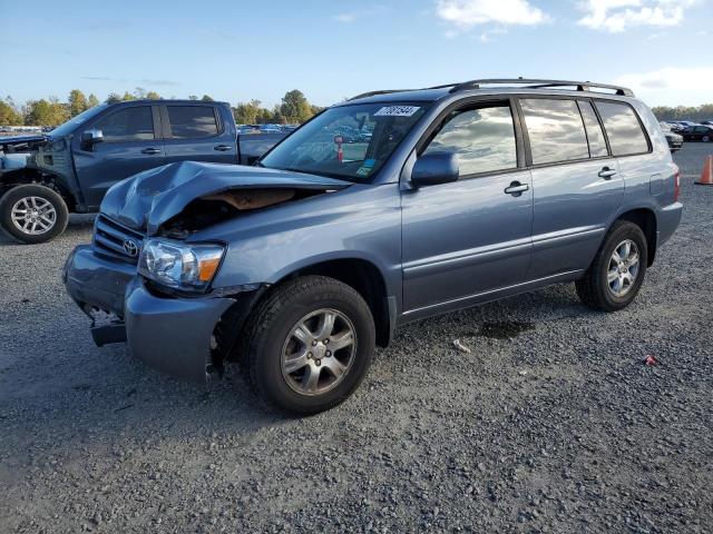 TOYOTA HIGHLANDER 2005 with VIN JTEEP21A150134605 - Photo from auction