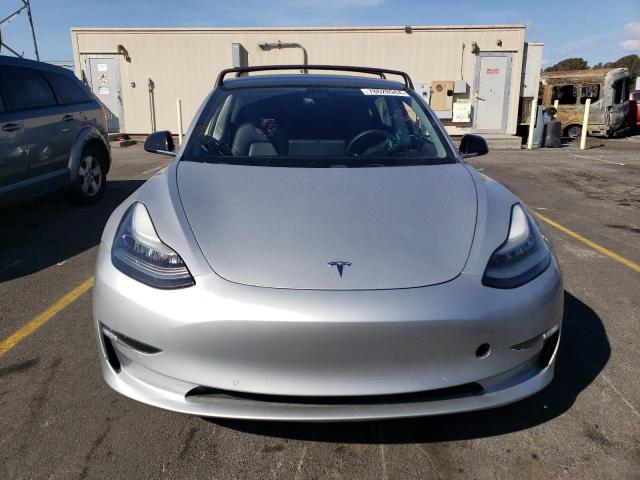 Photo 5 from auction – 2018 TESLA MODEL 3 with VIN 5YJ3E1EB7JF094170