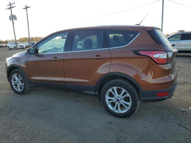 Photo 2 from auction – 2017 FORD ESCAPE SE with VIN 1FMCU9GD5HUE90885