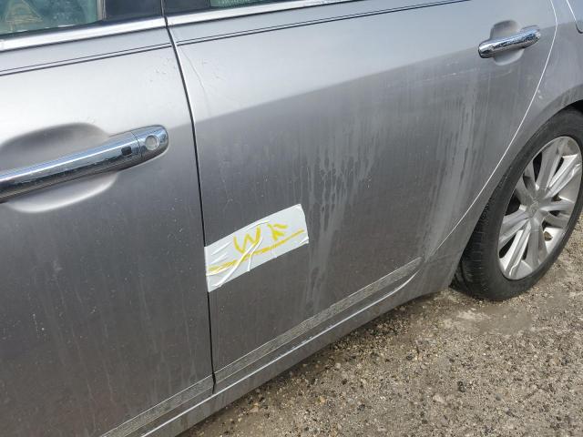 Photo 12 from auction – 2011 HYUNDAI GENESIS 4. with VIN KMHGC4DF1BU126032