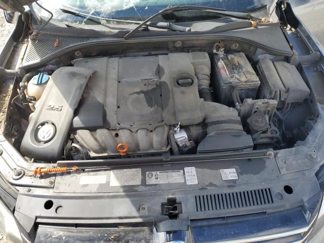 Photo 11 from auction – 2013 VOLKSWAGEN PASSAT S with VIN 1VWAP7A39DC013137