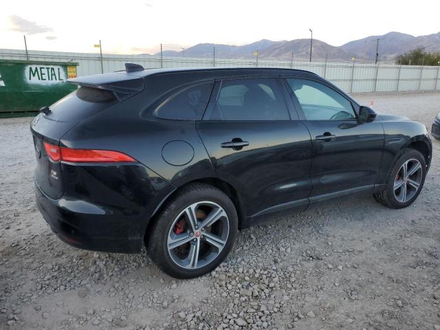 Photo 3 from auction – 2017 JAGUAR F-PACE S with VIN SADCM2BV0HA093831