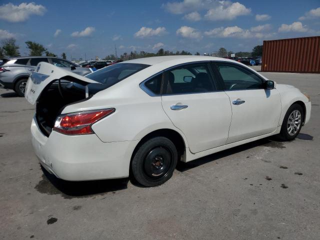 Photo 3 from auction – 2015 NISSAN ALTIMA 2.5 with VIN 1N4AL3AP3FC242884