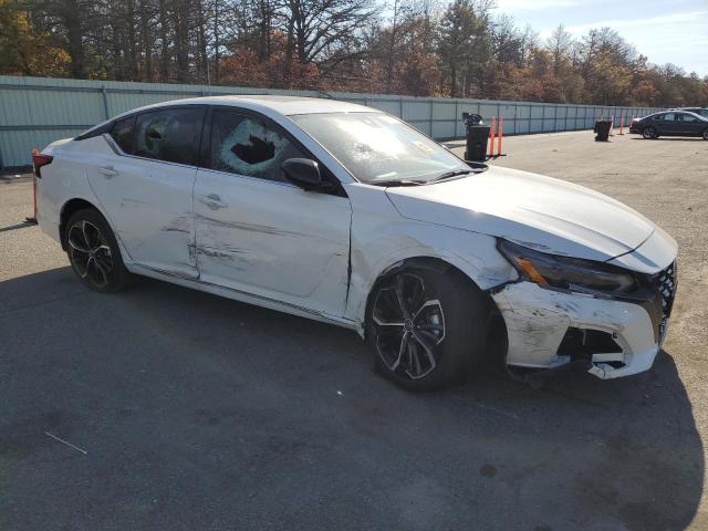 Photo 4 from auction – 2023 NISSAN ALTIMA SR with VIN 1N4BL4CW7PN340532