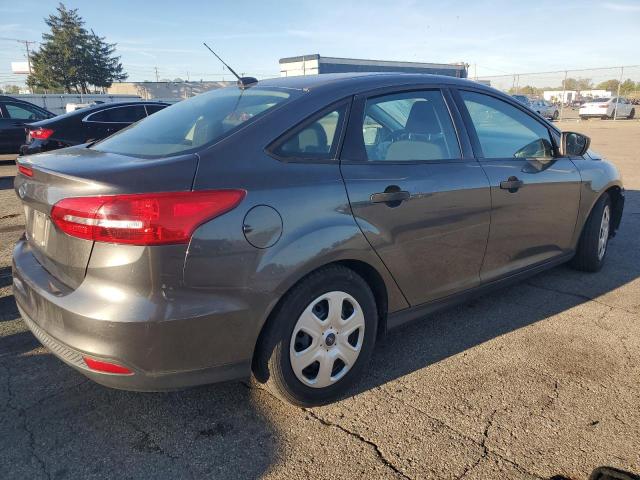 Photo 3 from auction – 2016 FORD FOCUS S with VIN 1FADP3E24GL215629