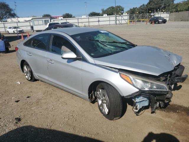 Photo 4 from auction – 2017 HYUNDAI SONATA SE with VIN 5NPE24AF8HH533240